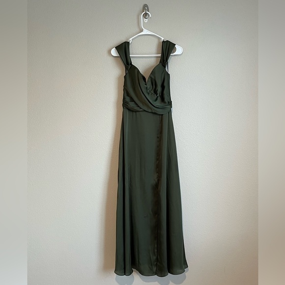 Petite Olive Green Gown - Picture 4 of 5